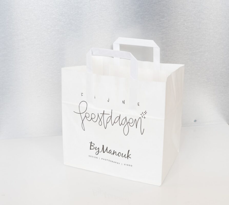 houtenmandje, verpakking, houten verpakking, cadeauverpakking, papieren tasjes, tasjes, papier, recyclebare tasjes, tasje met eigen logo, tasje met eigen ontwerp
