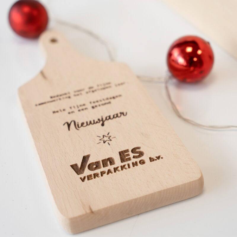 houtenmandje, verpakking, houten verpakking, cadeauverpakking, kerst, snijplank
