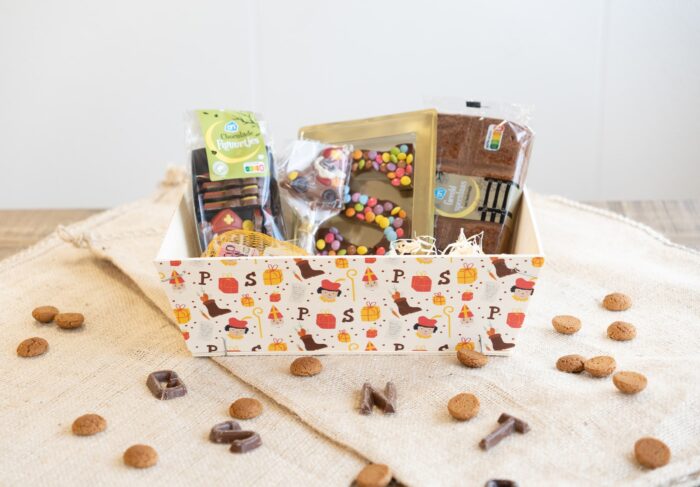 houtenmandje, sinterklaasmandje, verpakking, cadeauverpakking, cadeaupakket